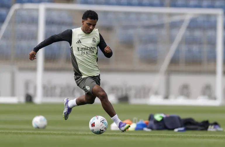 罗德里戈亲口承认收到过报价，但一句承诺让皇马球迷彻底安心